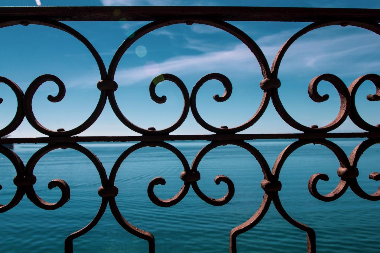 B&B Le Finestre Sul Mare Taranto Exterior photo