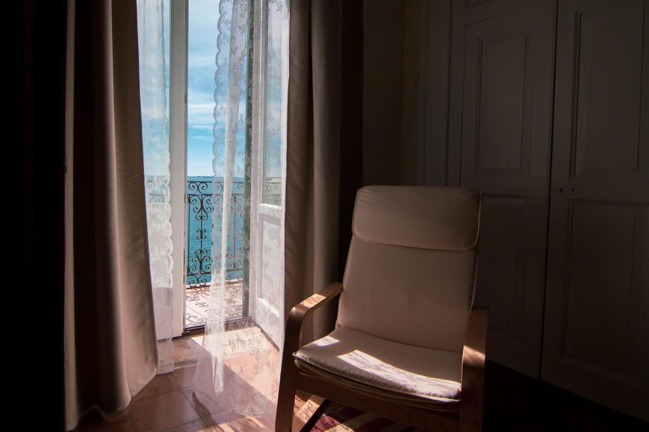 B&B Le Finestre Sul Mare Taranto Exterior photo